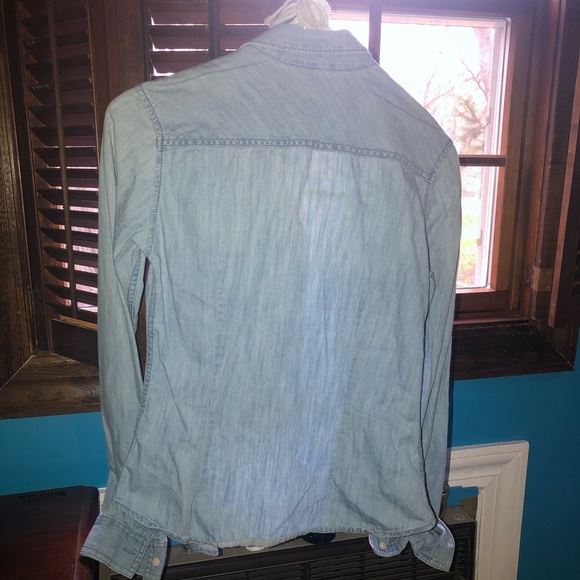 Button up - Picture 2 of 2